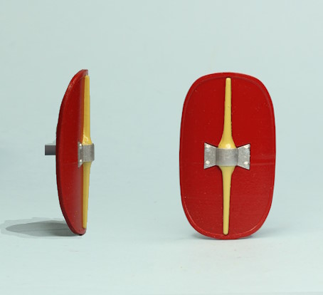 Roman convex shield with steel boss - Republica Era - Click Image to Close